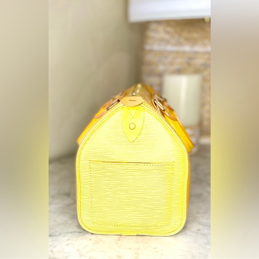 LOUIS VUITTON Epi Speedy 25 Tassili Yellow Leather - Picture 3 of 16